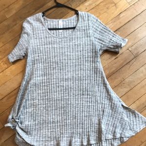 Worn once ribbed large perfect T